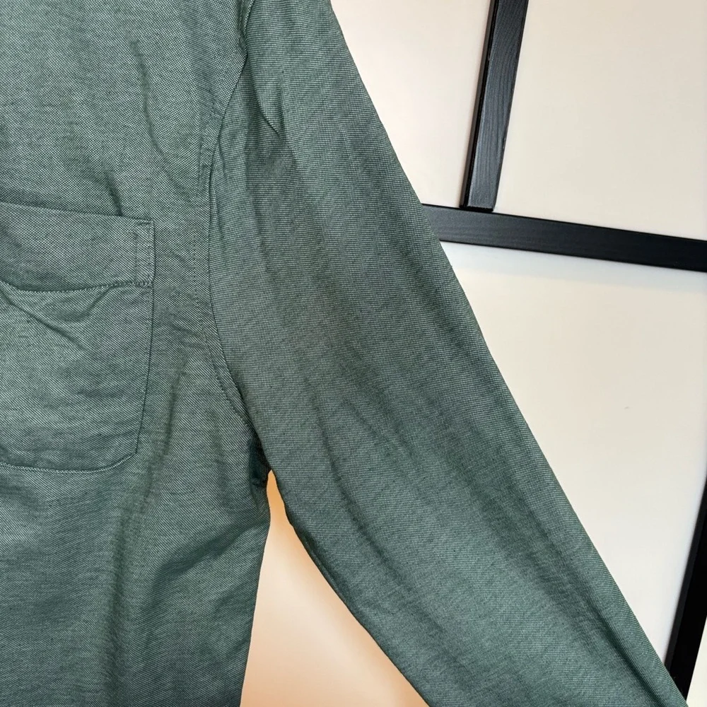 J CREW men’s button up shirt green Size Large preppy Casual business‎ office